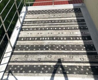 Predám koberce vo veľmi dobrom stave
