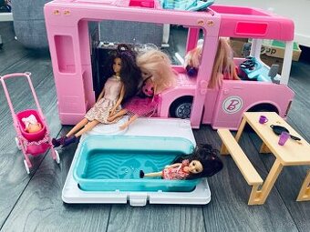 Barbie karavan snov 3v1 TOP STAV S BABIKAMI