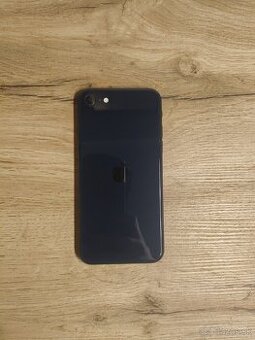 iphone SE 2020 64 GB čierny – batéria 100 %