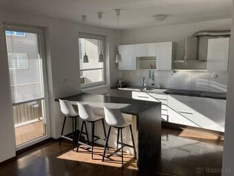 3 izbovy byt - prenajom - 1