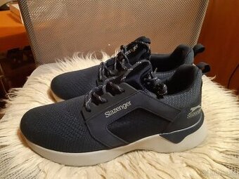 Tmavomodré tenisky v.43