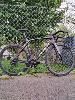 trek madone sl6 gen 8 2025