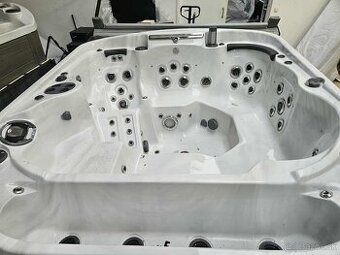 Predám Jakuzzi Coast spa Cascade ll
