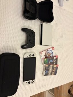 Nintendo Switch OLED + originál ovládač