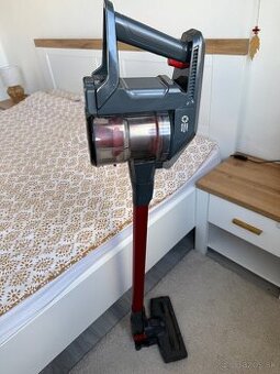 Hoover tycovy vysavac