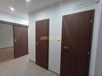 NA PREDAJ 3 IZBOVÝ BYT, 64M2, KALINČIAKOVA ULICA, SENICA - 1