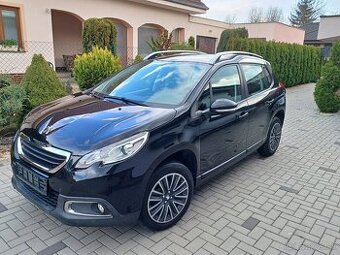 Peugeot 2008 1,2 benzín, 172.000km