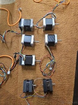 Krokové motory Nema 17 microcon - 1