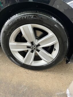 215/55 r17 Michelin VW Istanbul