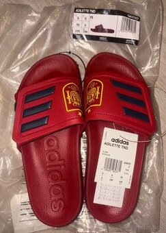 Šľapky Adidas v.37/38 s visačkou