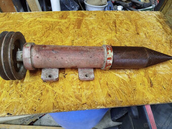 Štiepací kužeľ na palivové drevo