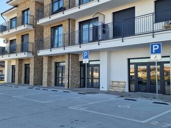 Obchodné/ administratívne priestory na prenájom - 1