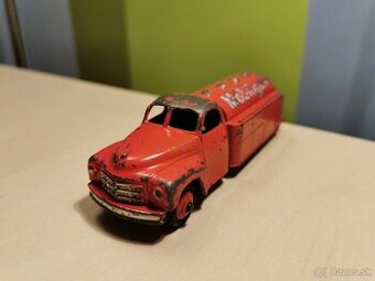 Dinky toys Studebaker Cisterna