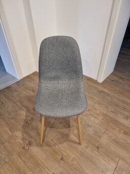 3x jedalenska stolicka