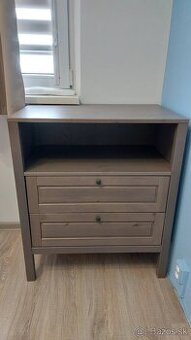 Prebaľovací pult, komoda IKEA Sundvik v hnedej farbe