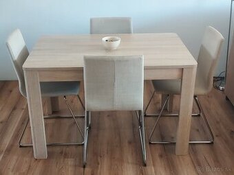 Kuchynský stôl, stoličky + konferenčný stolík