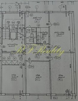 RFReality 4 izb. veľkometrážny byt s balkónom - Radvaň