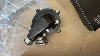 Vodná pumpa BMW S1000R