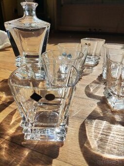 Bohemia crystal Rocky Tubler set flasa a pohare