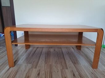 darujem konferenčný stolík