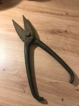 stare noznice na plech