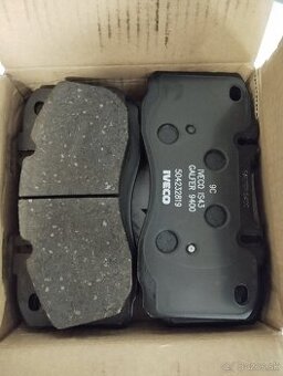 Predám brzdové dosky na IVECO 65C18