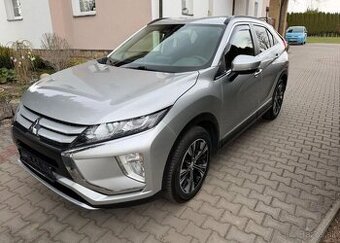 Mitsubishi Eclipse Cross 1,5T-i Active ,automat , Tažné