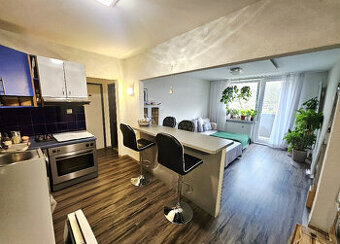 3 izbový byt Bánovce nad Bebravou 67 m2 / 3x BALKÓN/PIVNICA/