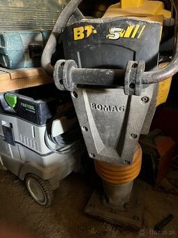 Bomag BT65