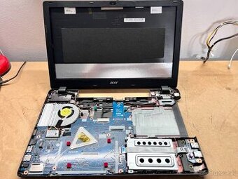 Predám pokazený notebook na náhradné diely zn.Acer E5-571