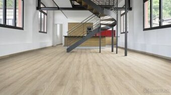 Predám nepoužitú laminátovú podlahu - 2 BALENIA