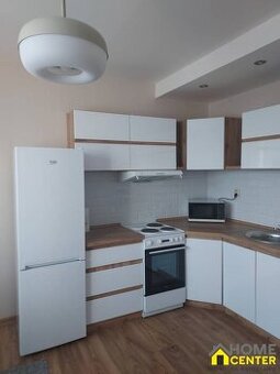 Prenájom , novo zrekonštruovaný 1 izbový byt , 46m2 Nábrežná