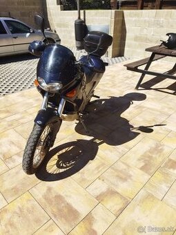 Aprilia Pegaso 650