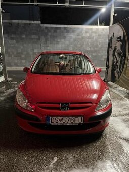 Peugeot 307 1.4 benzin nová stk ek