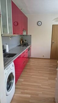 Prenájom 2-izbový byt , Chrenová Nitra