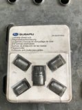 Subaru Poistne matice OEM - 1