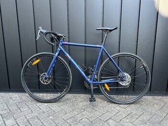 Kona Rove AL 700 - gravel