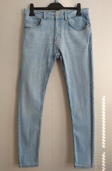 Pánske modré obtiahnuté rifle (Pull&Bear)