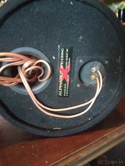 Subwoofer do auta