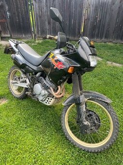 Predám honda dominator 650