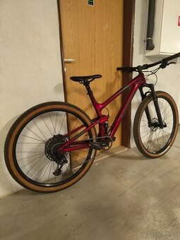 Karbónový Trek Top Fuel 9.7 (velk. L)