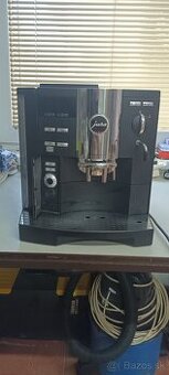 predam kavovar jura S7 Avantgarde,