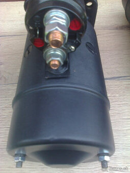 Predam starter na Zetor 30 az 77, sedi aj na Zetor 35 a 50
