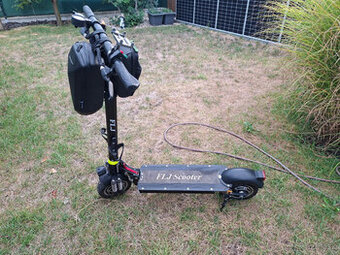 Kolobežka FLJ DUAL motor 2400W (LG batéria 30Ah)