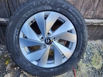 Nepoužitá zimní kola Volkswagen Tayron Tiguan R17