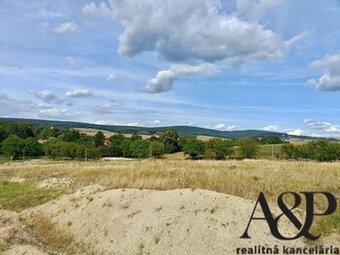 ZNÍŽENÁ CENA POZEMOK PRE VÝSTAVBU RODINNÉHO DOMU, 650 M2,KO