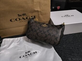 Coach kabelka cez rameno hnedá