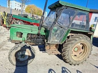Predam traktor Zetor 7011 cena 2999€