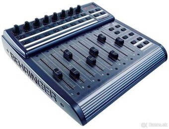 Predám Behringer BCF 2000 - 1