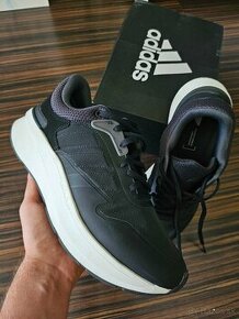 Adidas ZNchill UK 10.5 black/white
